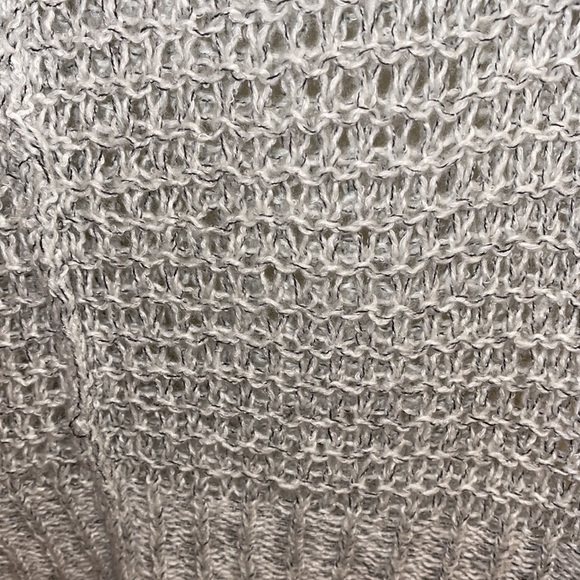 Decree Sweater Size XL Color Cream - Picture 5 of 5